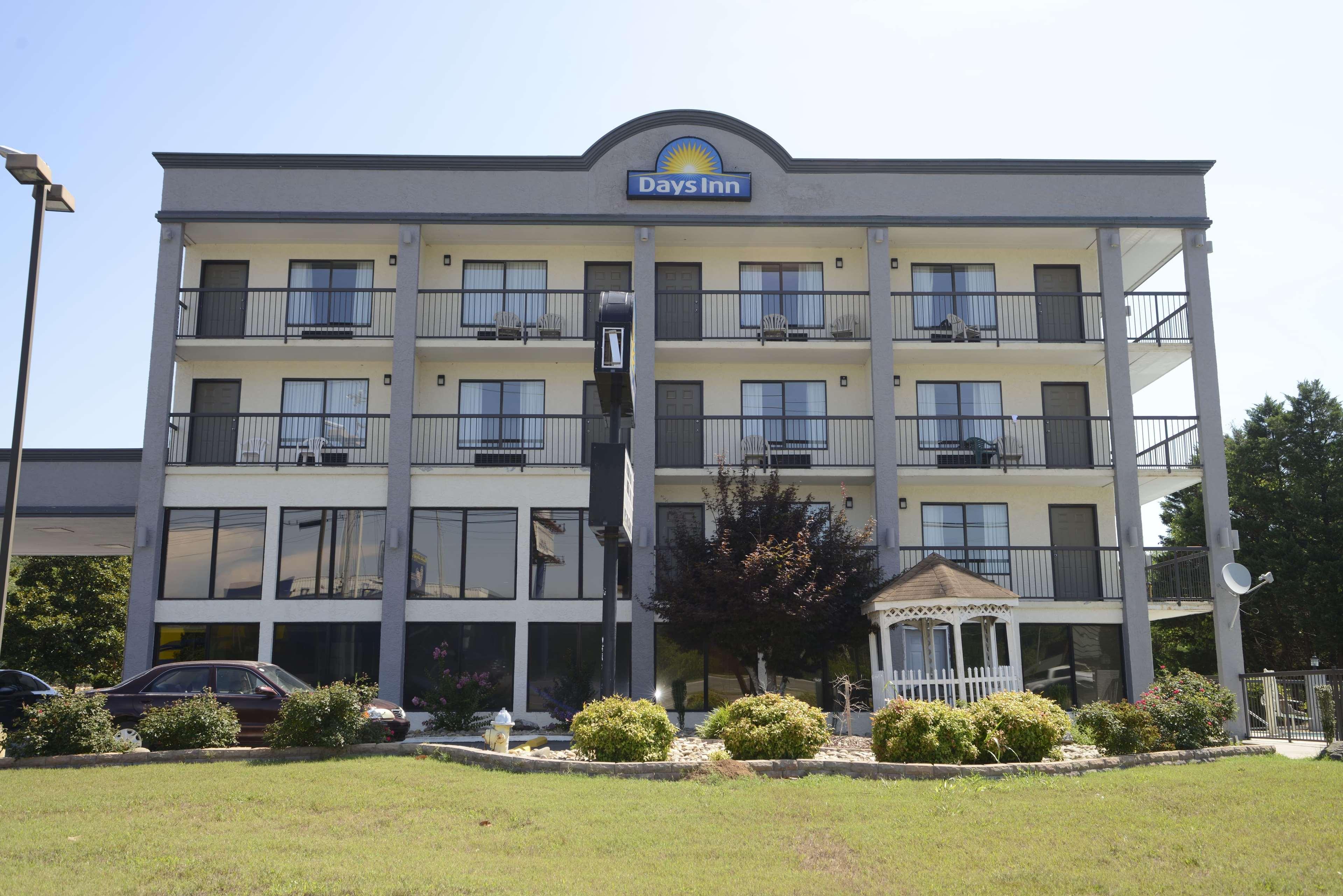 Days Inn By Wyndham Kodak/Sevierville Intrstate Smokeymntns Екстер'єр фото