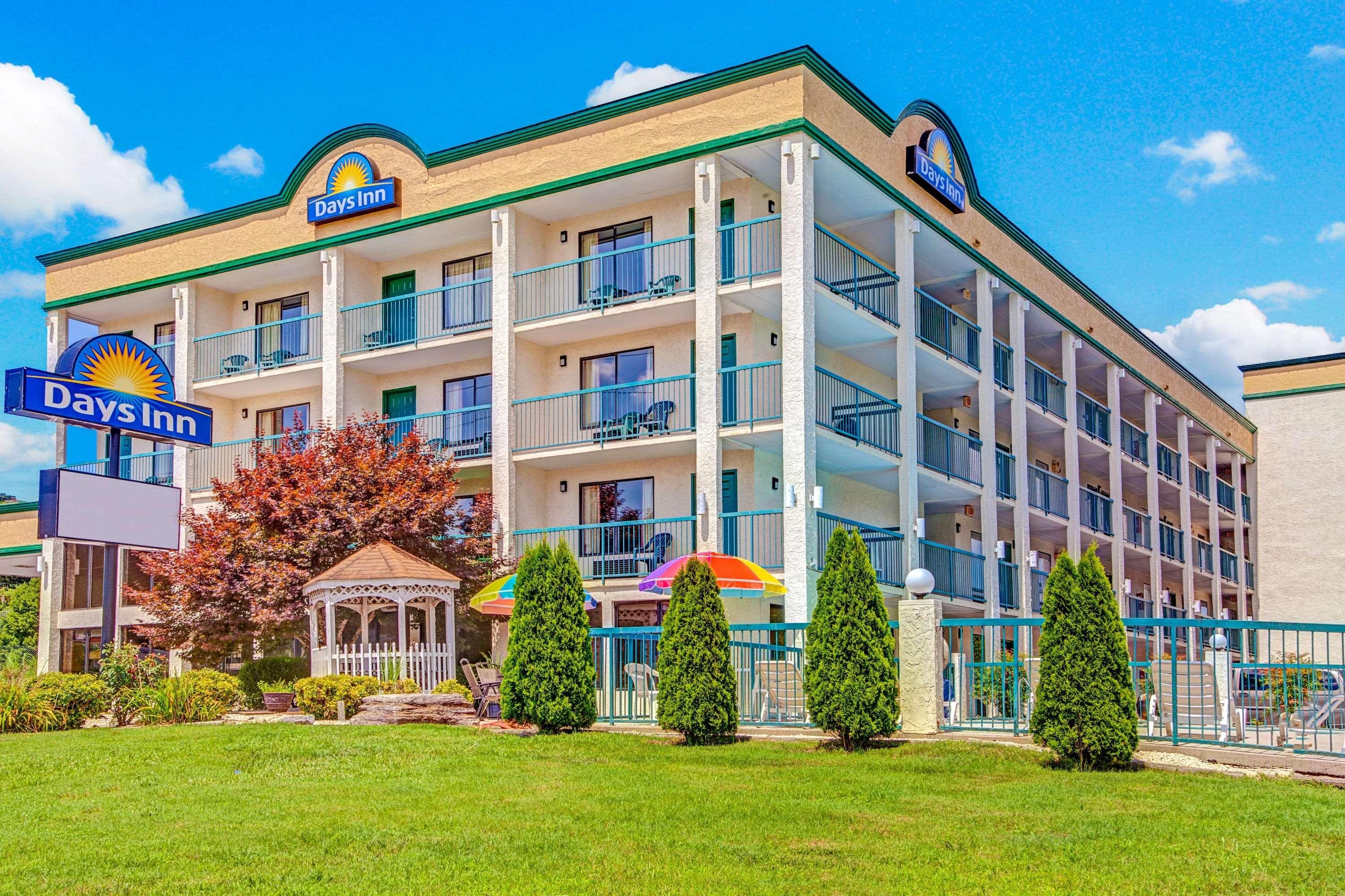 Days Inn By Wyndham Kodak/Sevierville Intrstate Smokeymntns Екстер'єр фото